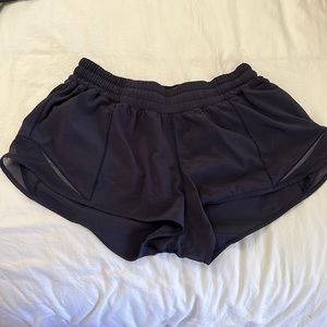 Lululemon Hotty Hot shorts navy